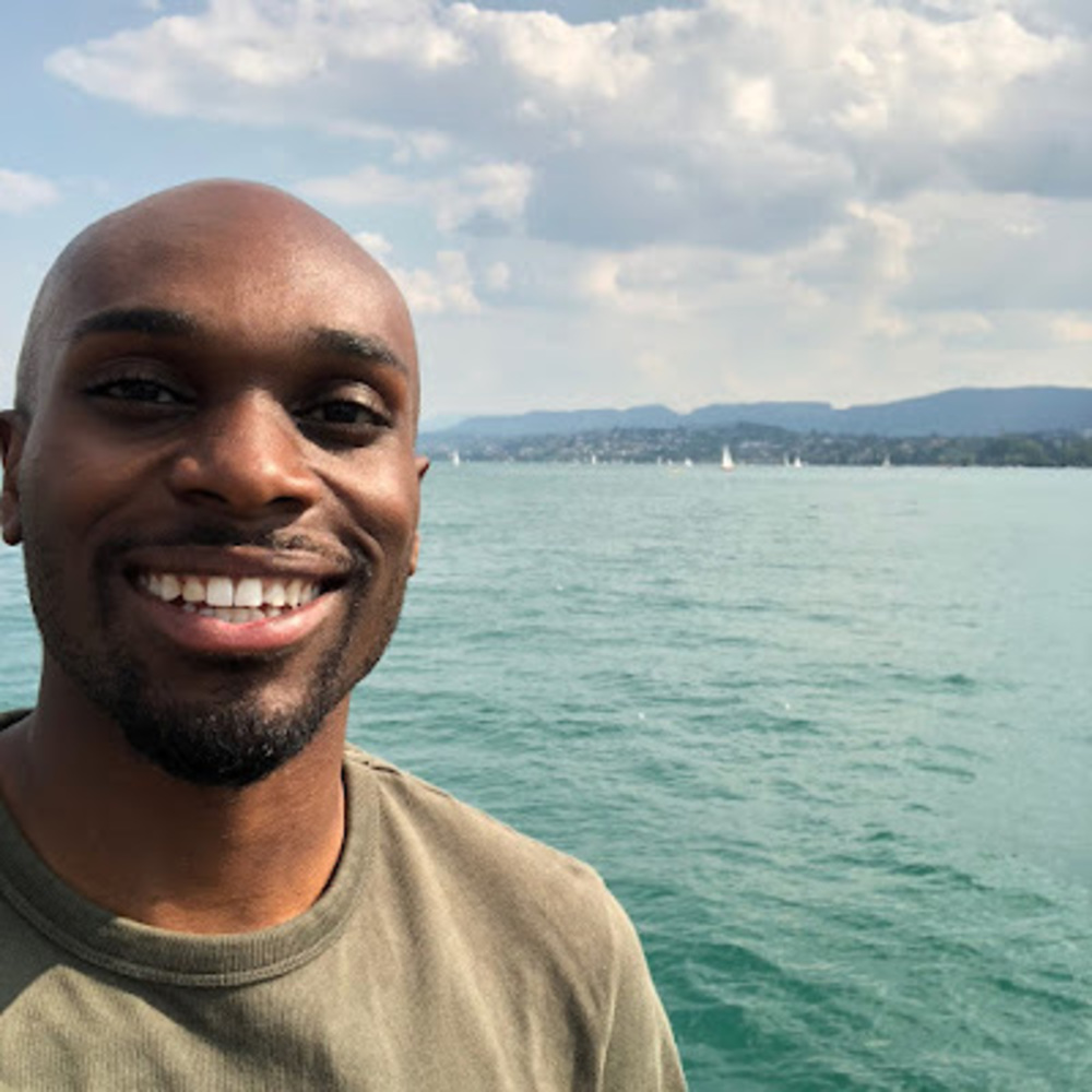Meet your Posher, Jeron